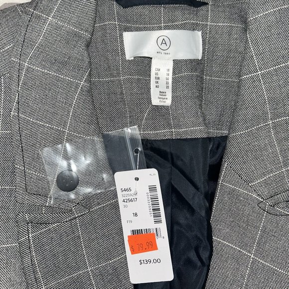 NWT - Belted Windowpane Blazer - Picture 8 of 11